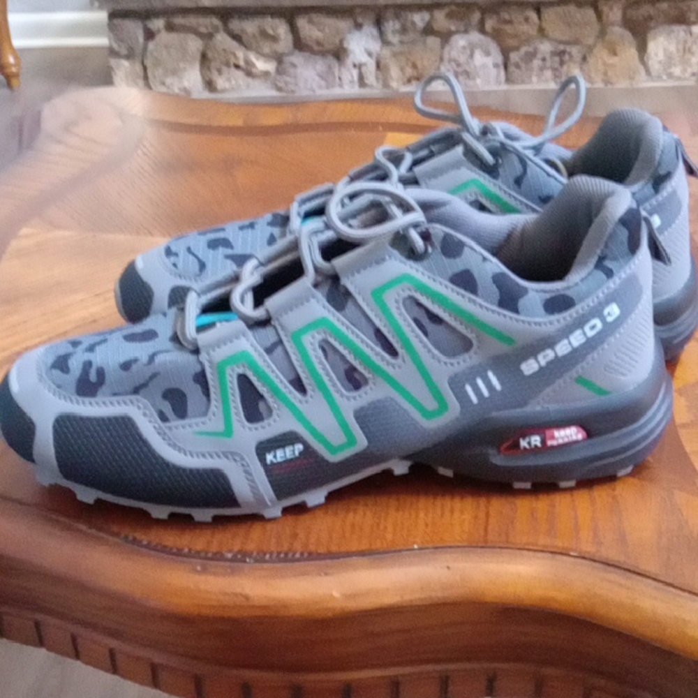 Speed 3 Hiking/Trail Running Shoes Men's Size EU44 US10-10.5